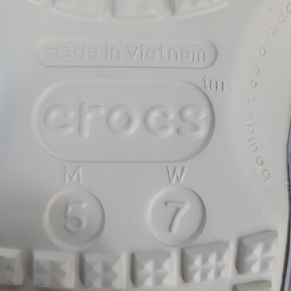 Star Wars Grogu Crocs Unisex Classic Clog Bone Sz M5/W7 \